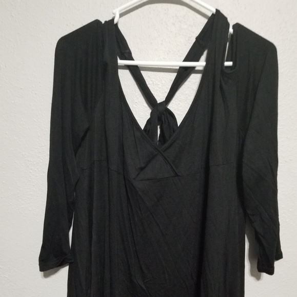 nextima Tops - Nextima black open shoulder with halter strapes